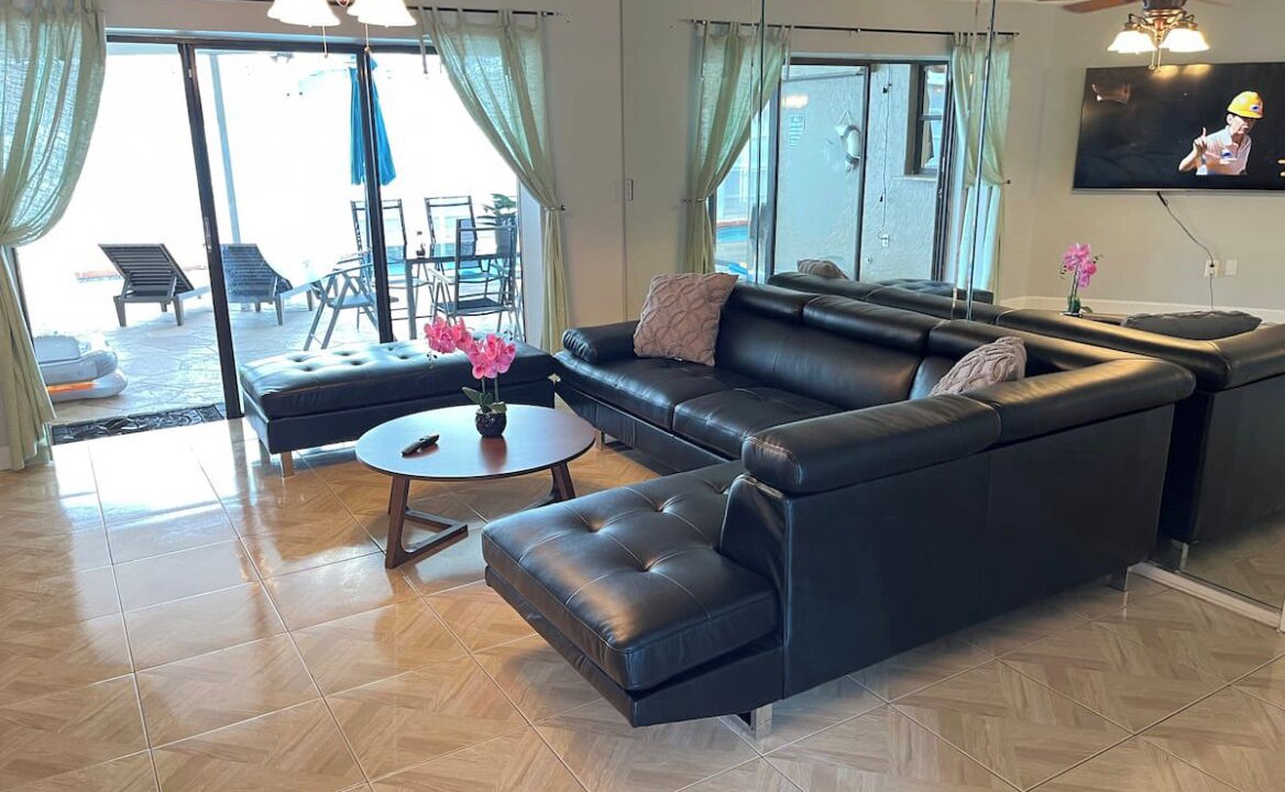 Photo of Livingroom in Greater Northdale