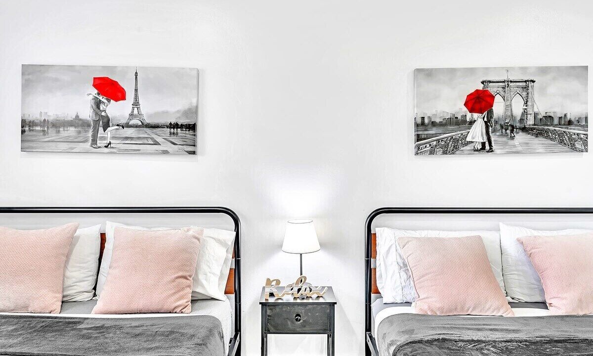 Photo of Bedroom in Royal Poinciana