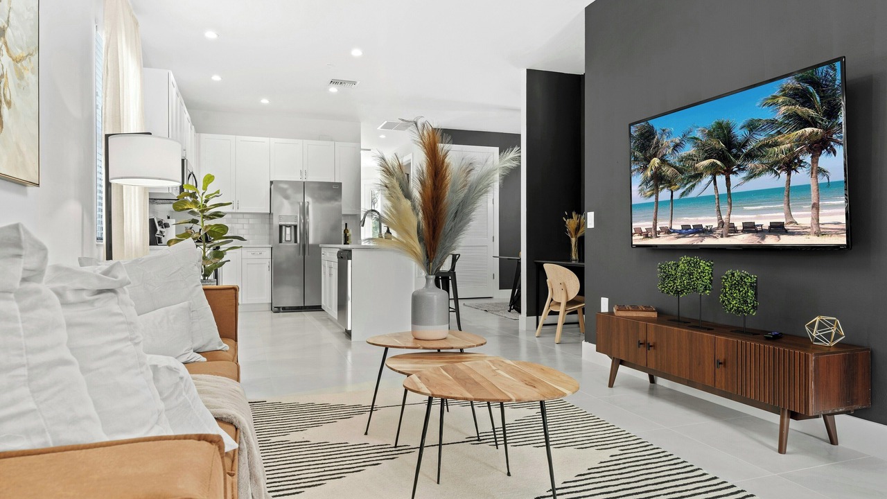 Photo of Livingroom in East Little Havana