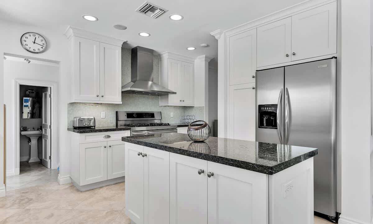 Photo of Kitchen in South Lake