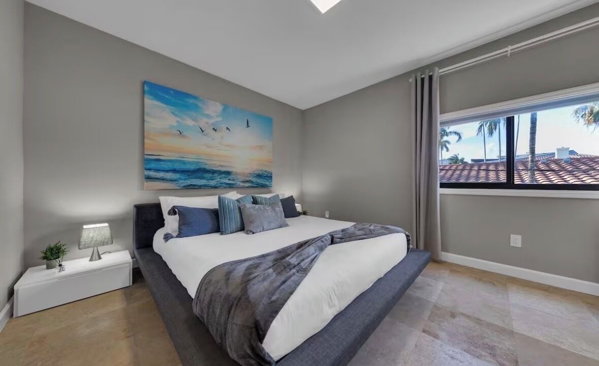 Photo of Bedroom in Central Beach