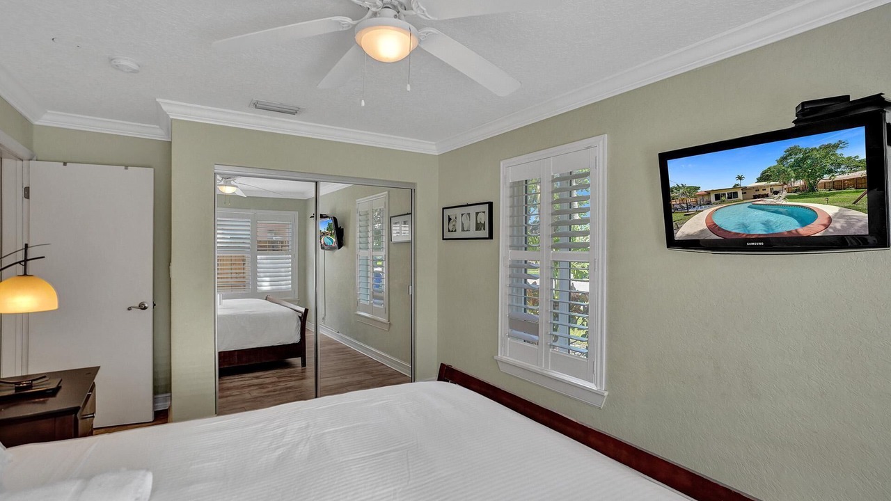 Photo of Bedroom in Deerfield Beach