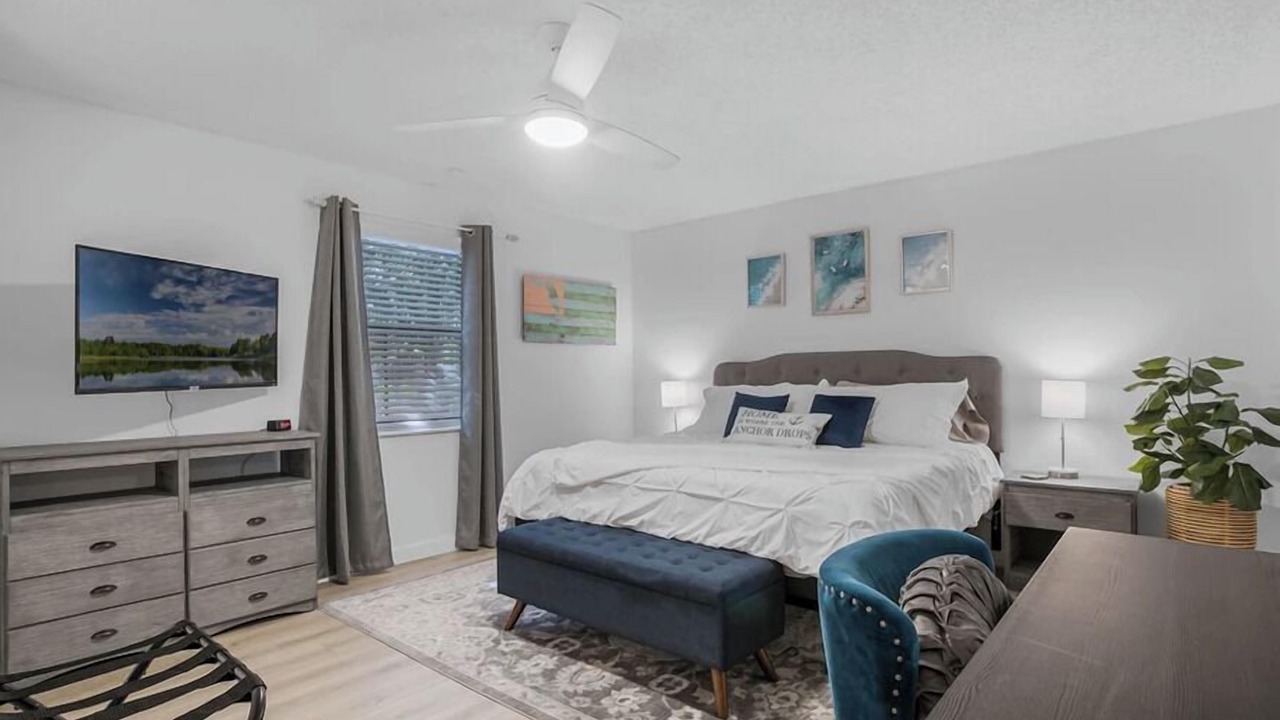 Photo of Bedroom in Tavares