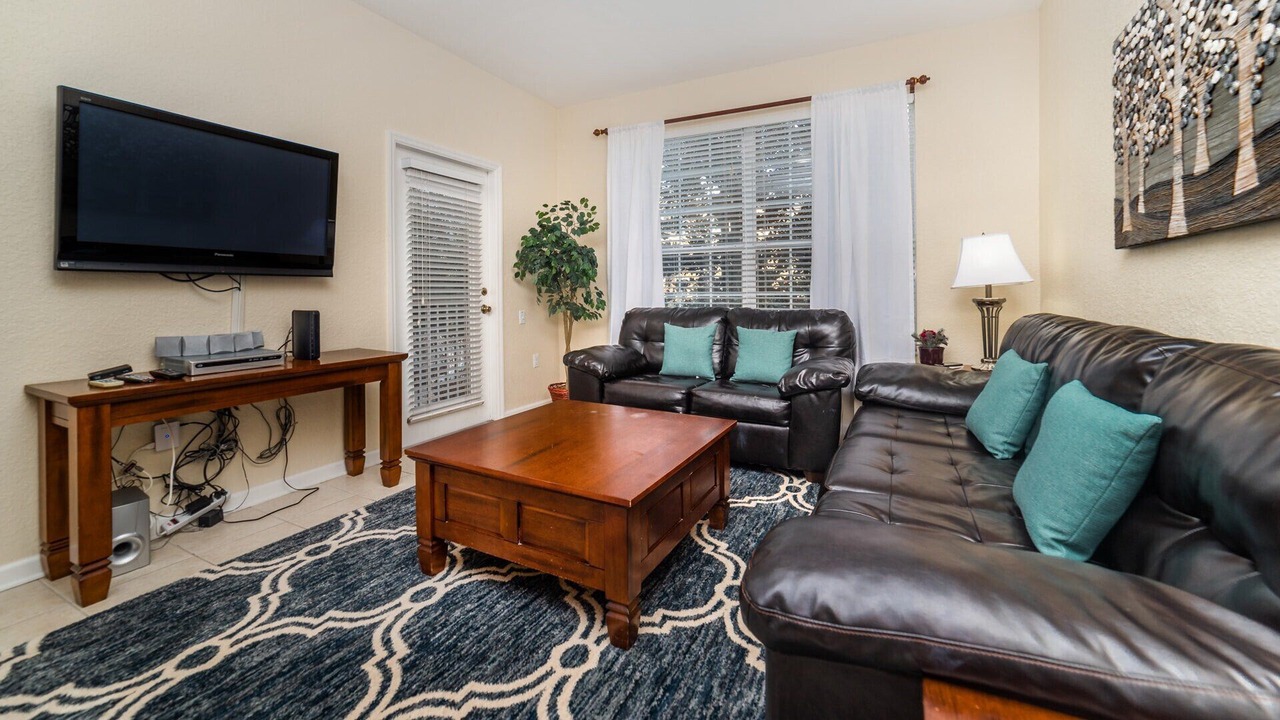 Photo of Livingroom in Windsor Hills