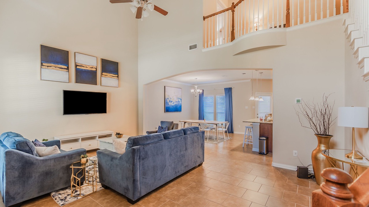 Photo of Livingroom in Irving