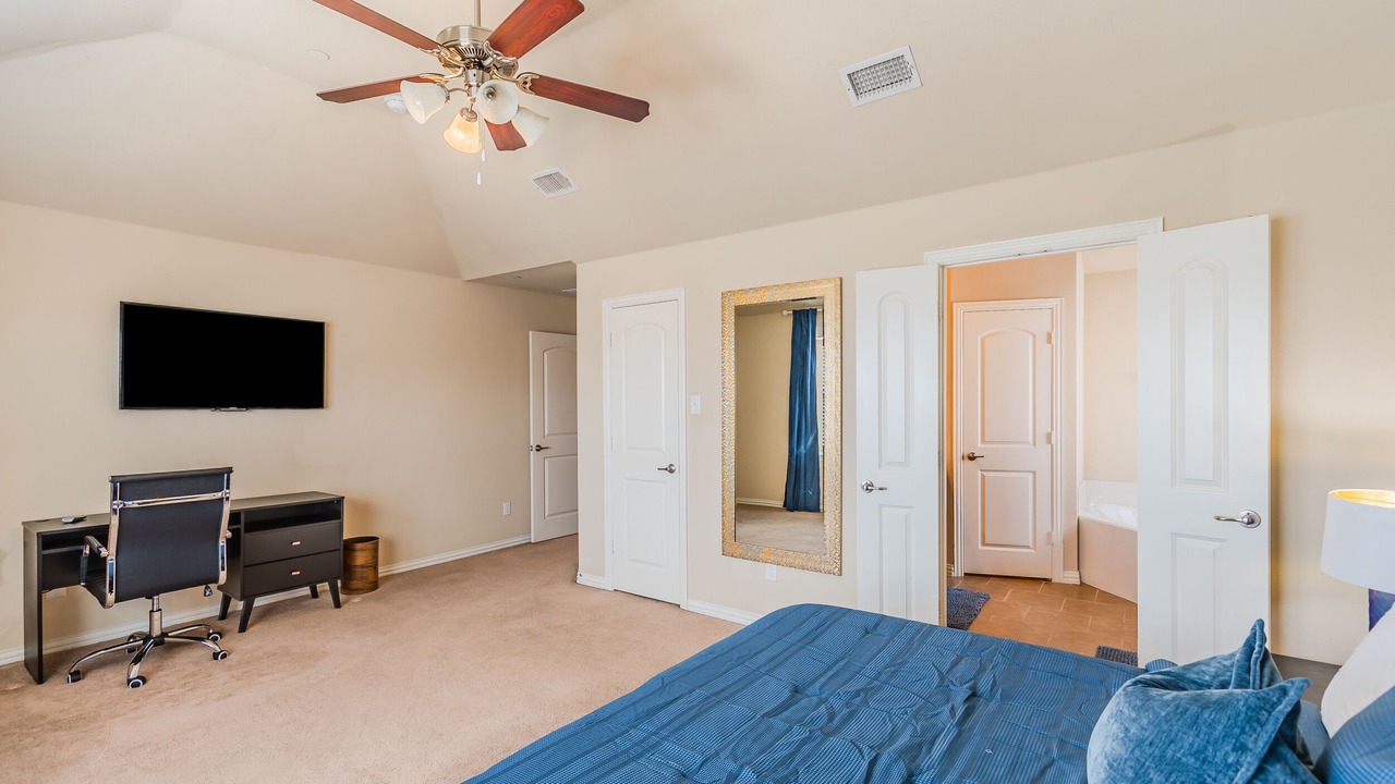 Photo of Bedroom in Irving