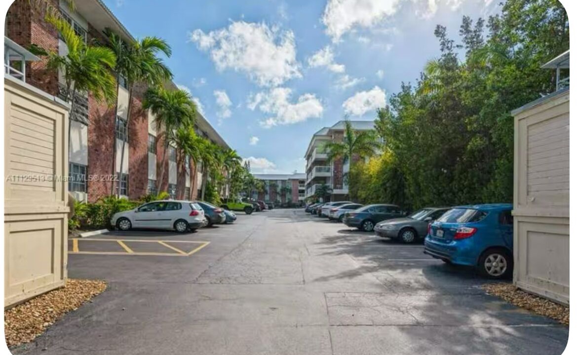 Photo of Outdoor in 17th Street Causeway