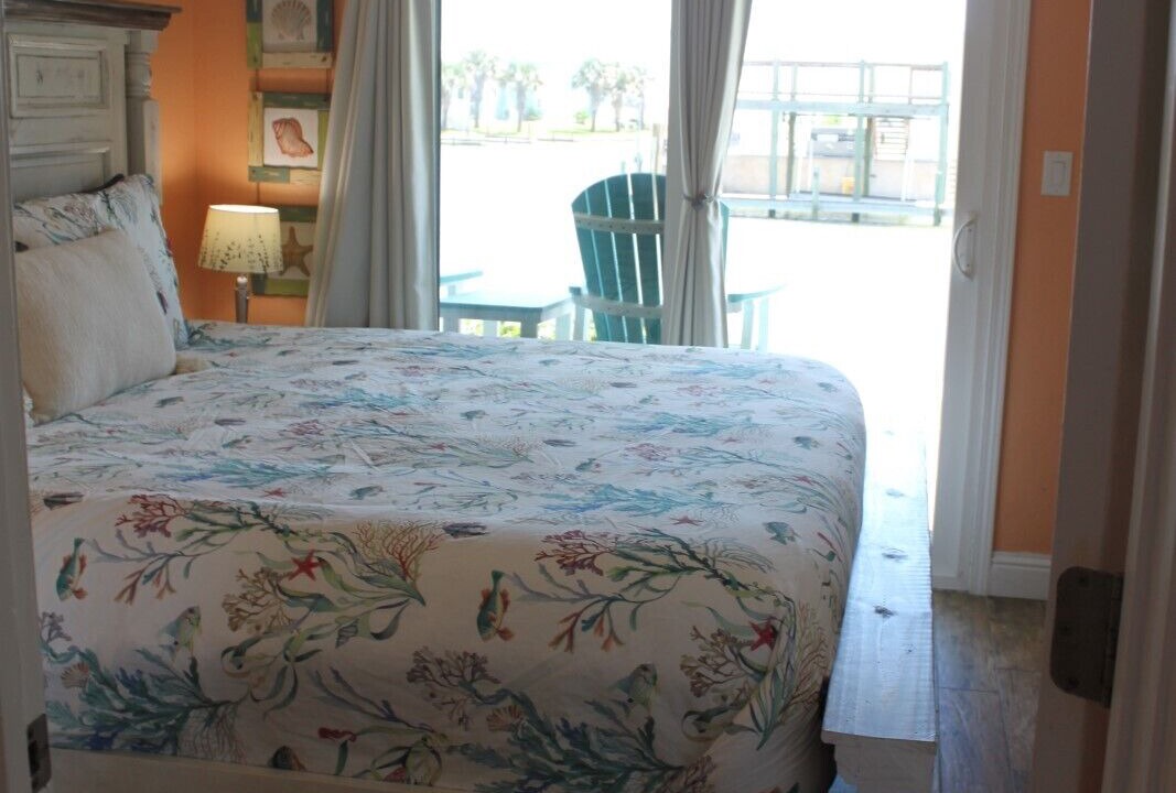 Photo of Bedroom in Rockport