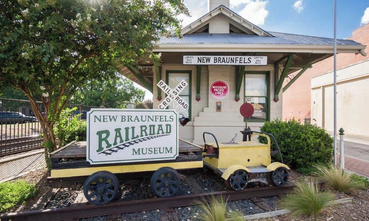 Photo of Others in New Braunfels