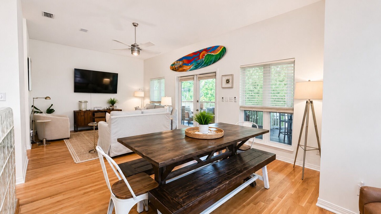 Photo of Livingroom in Dune Allen Beach