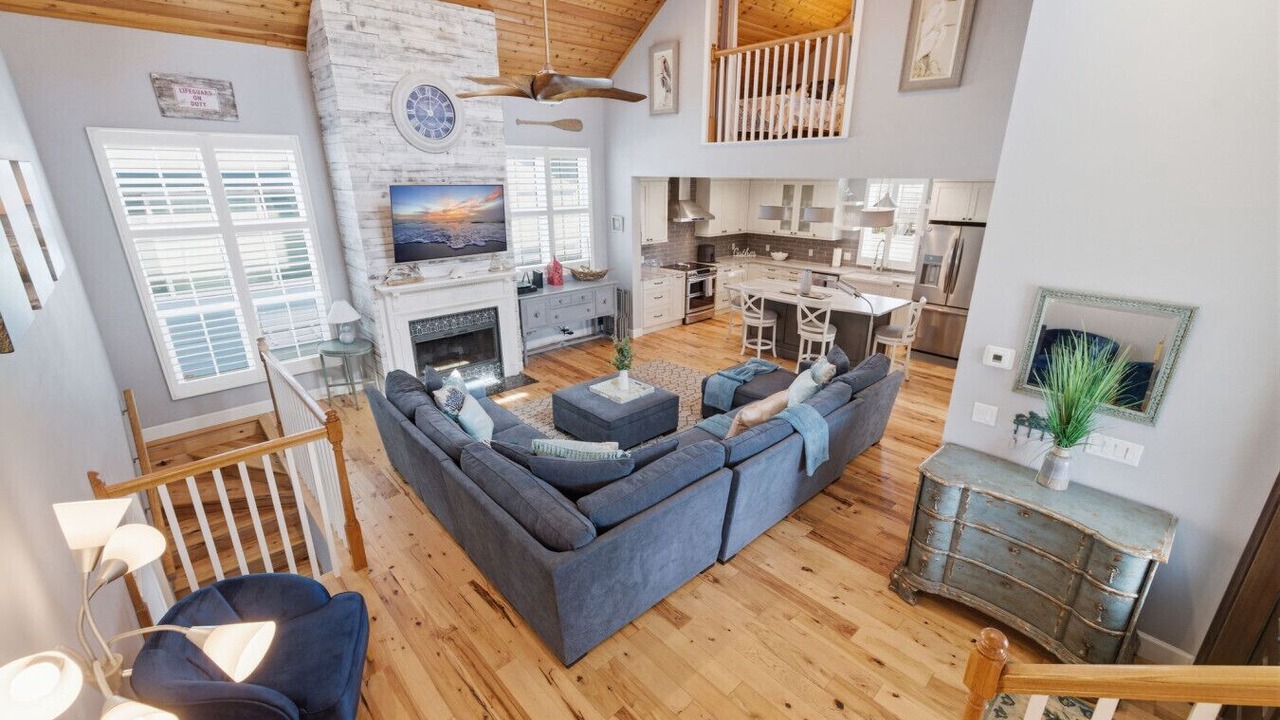 Photo of Livingroom in Pass-a-Grille