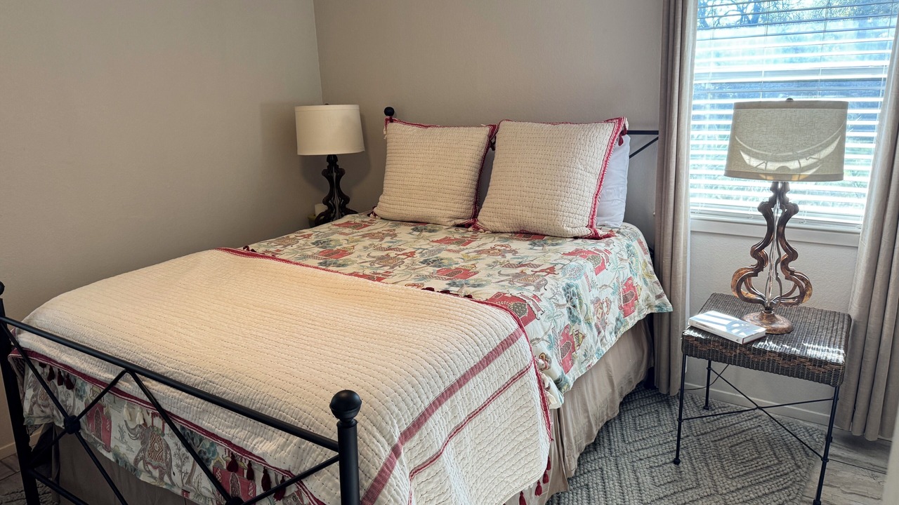 Photo of Bedroom in Weatherford