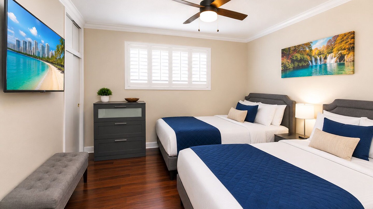 Photo of Bedroom in South Lake