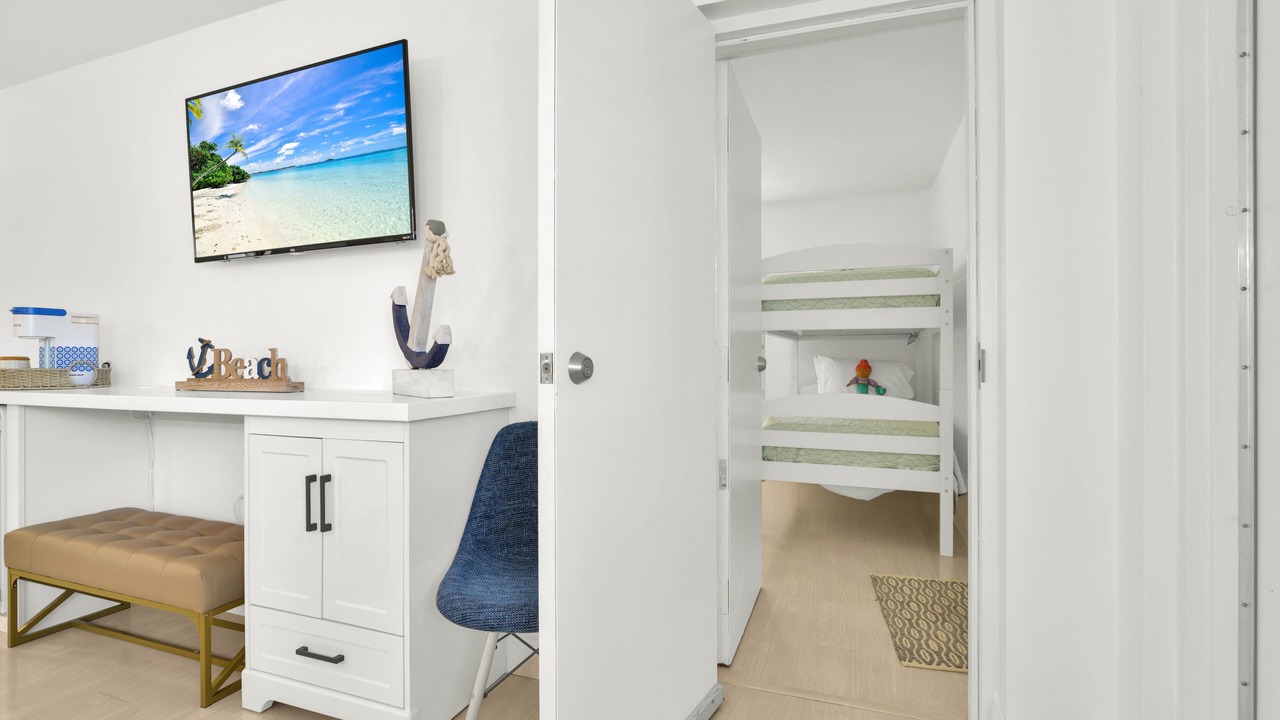 Photo of Bedroom in Survey Creek