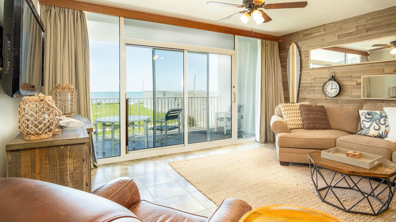 Photo of Livingroom in Bethune Beach