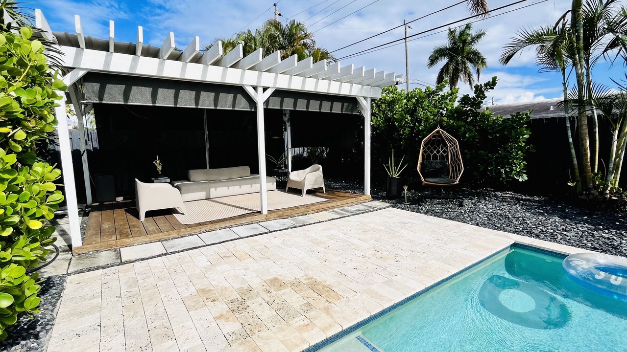 Photo of Outdoor in Coral Ridge Isles