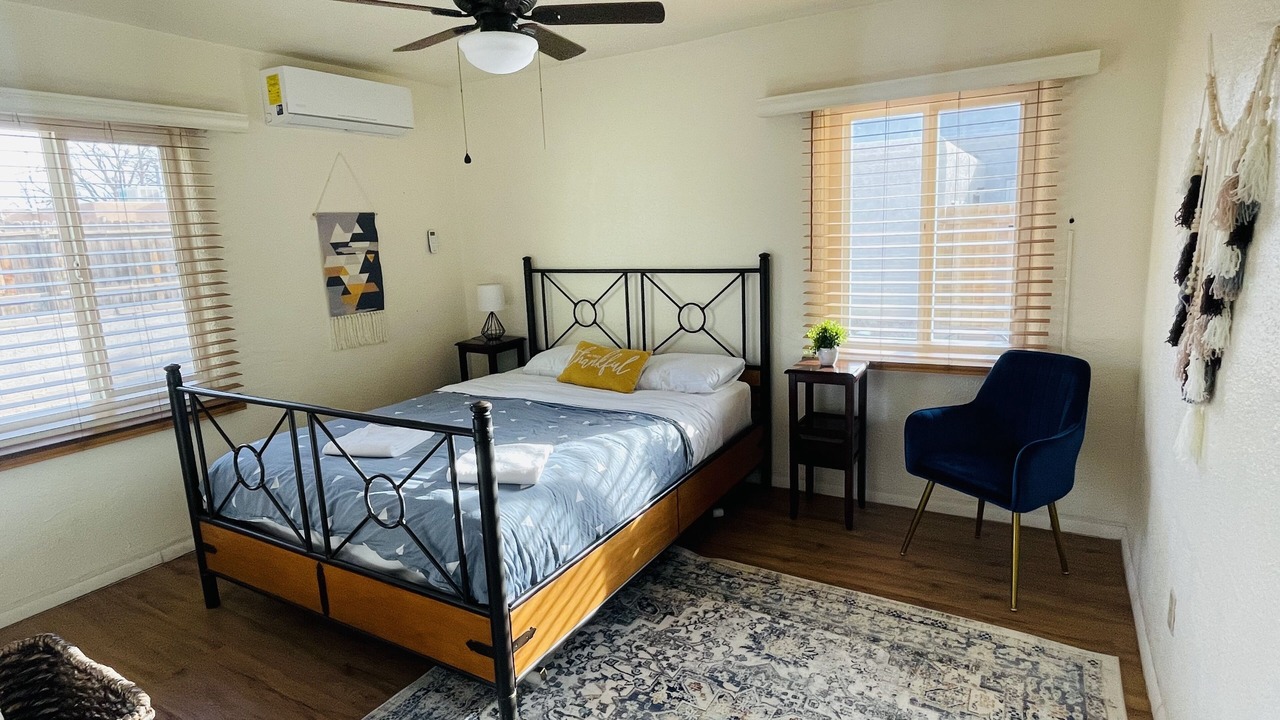 Photo of Bedroom in Southeast Heights