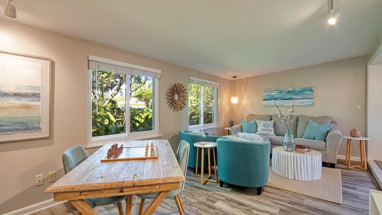 Photo of Livingroom in Indian Rocks Beach