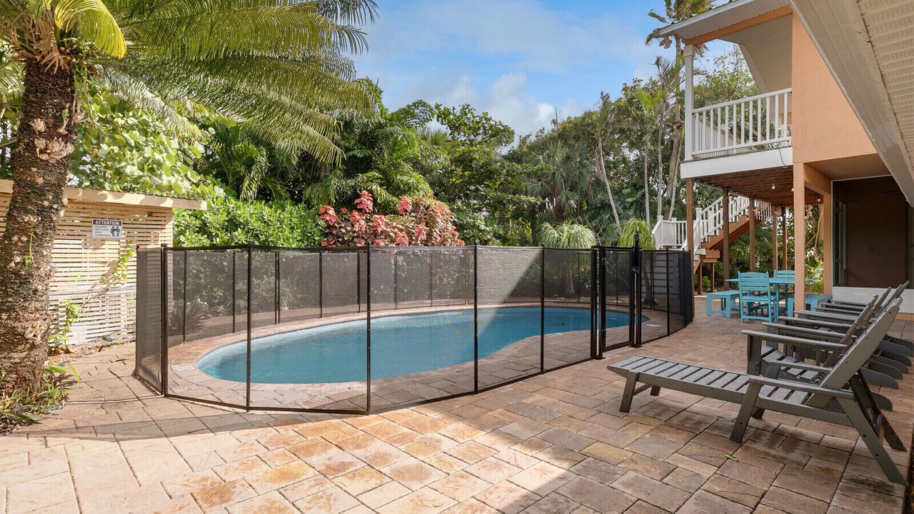 Photo of Outdoor in Beau Jeans Of Melbourne Beach
