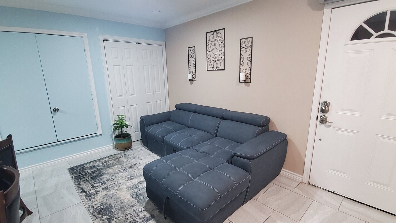 Photo of Livingroom in Midland