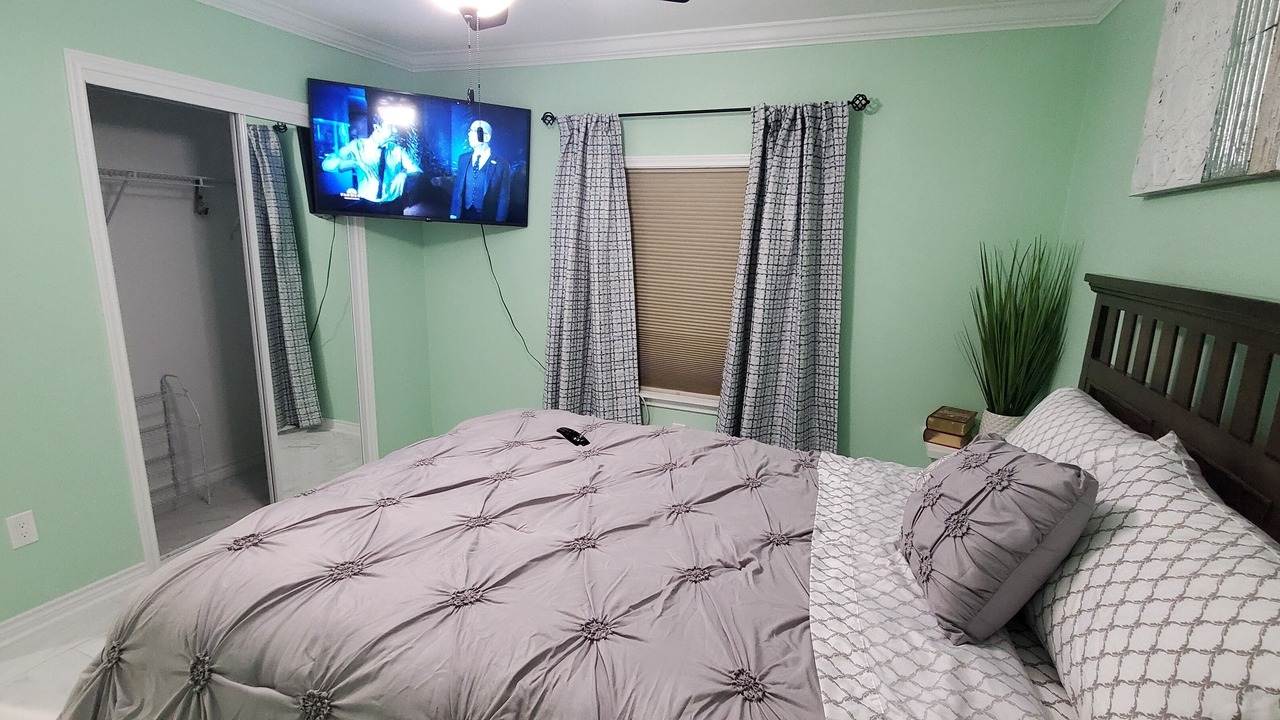 Photo of Bedroom in Midland