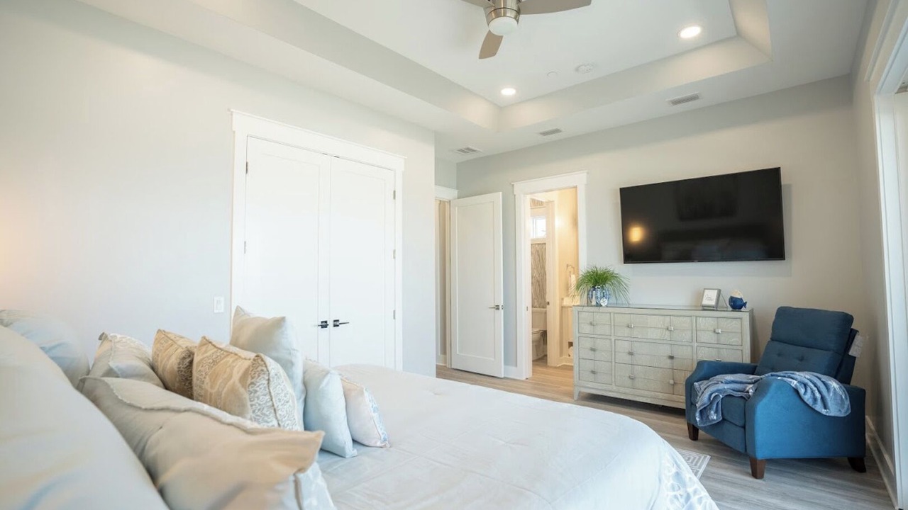 Photo of Others in Laguna Beach Estates
