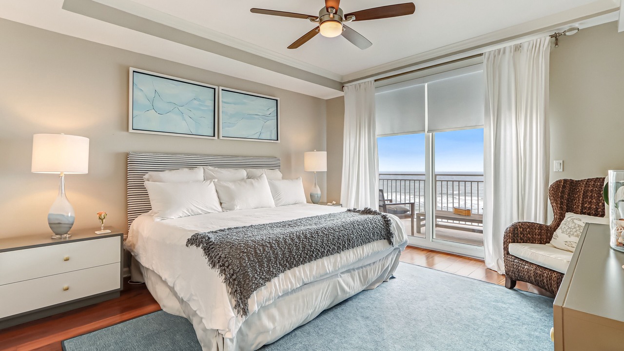 Photo of Bedroom in Jacksonville Beach