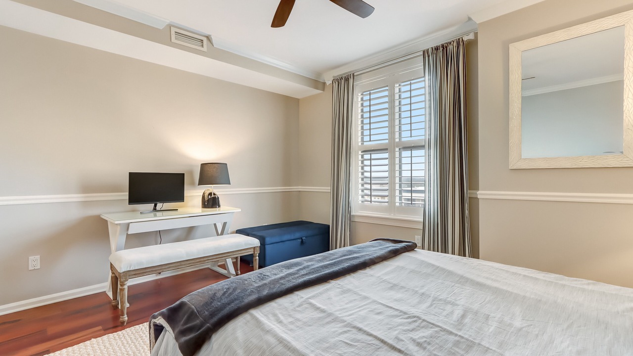 Photo of Bedroom in Jacksonville Beach