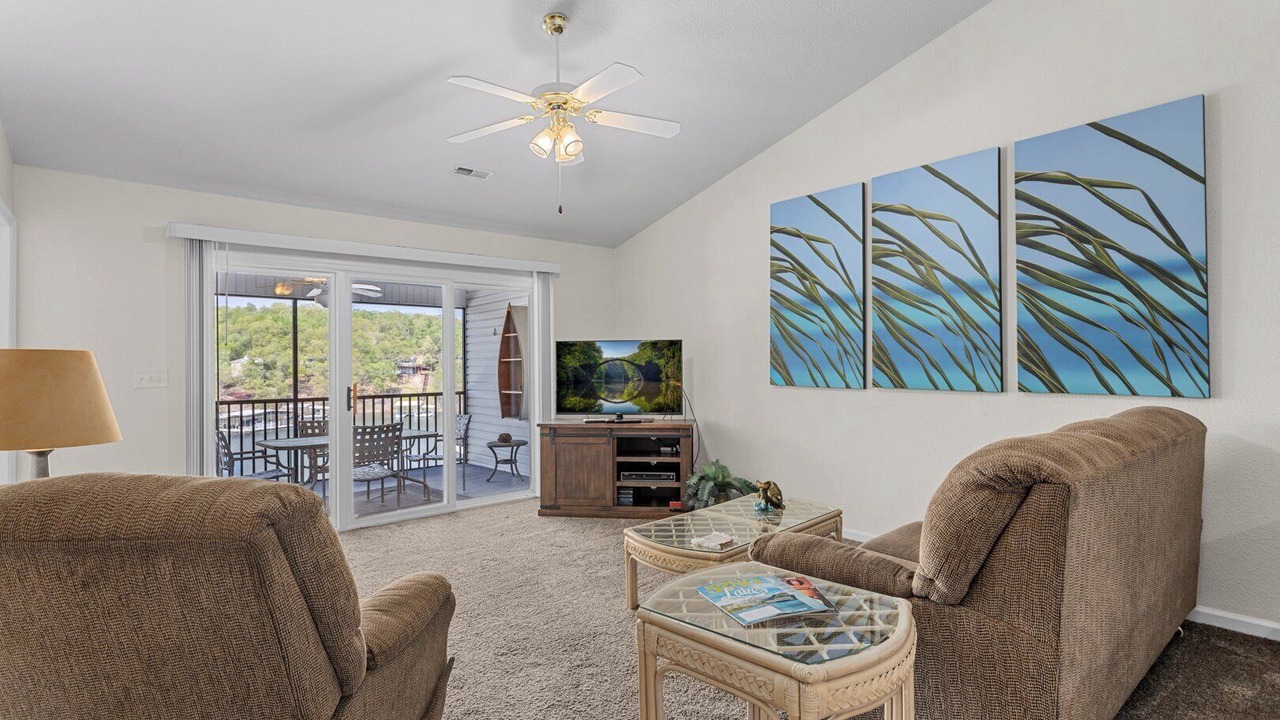 Photo of Livingroom in Lakeland