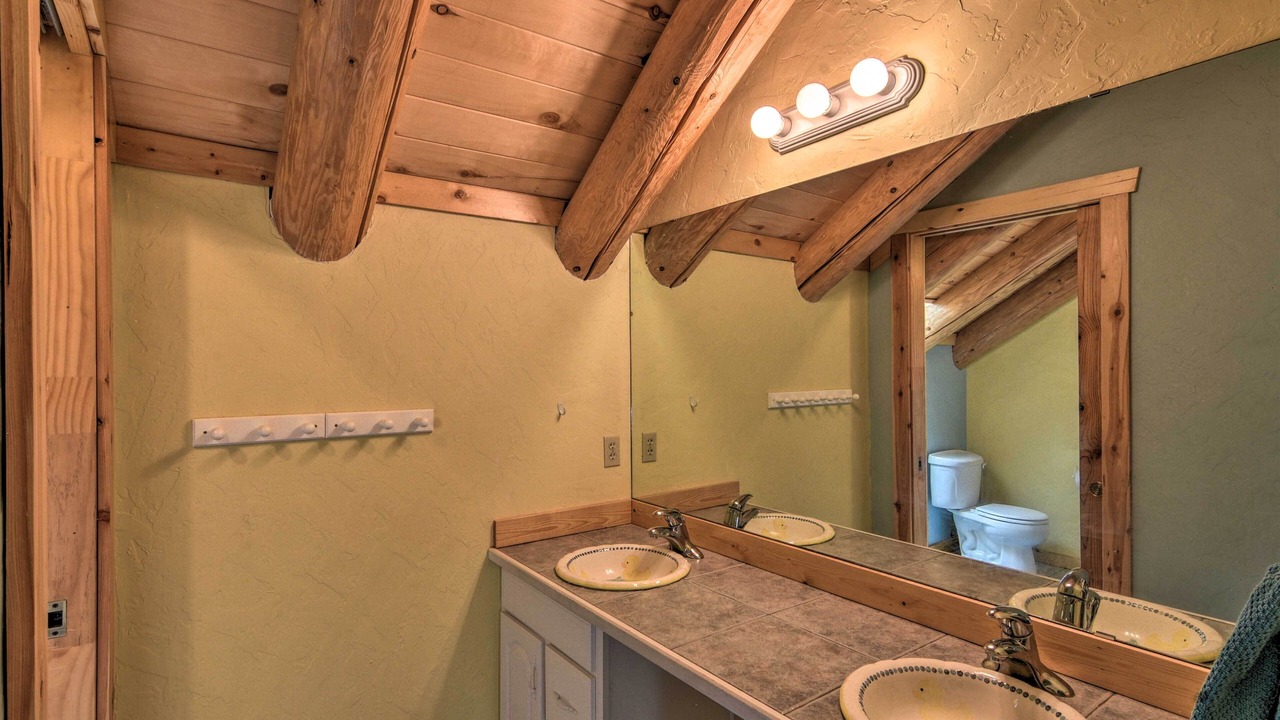 Photo of Bathroom in Villa Grove