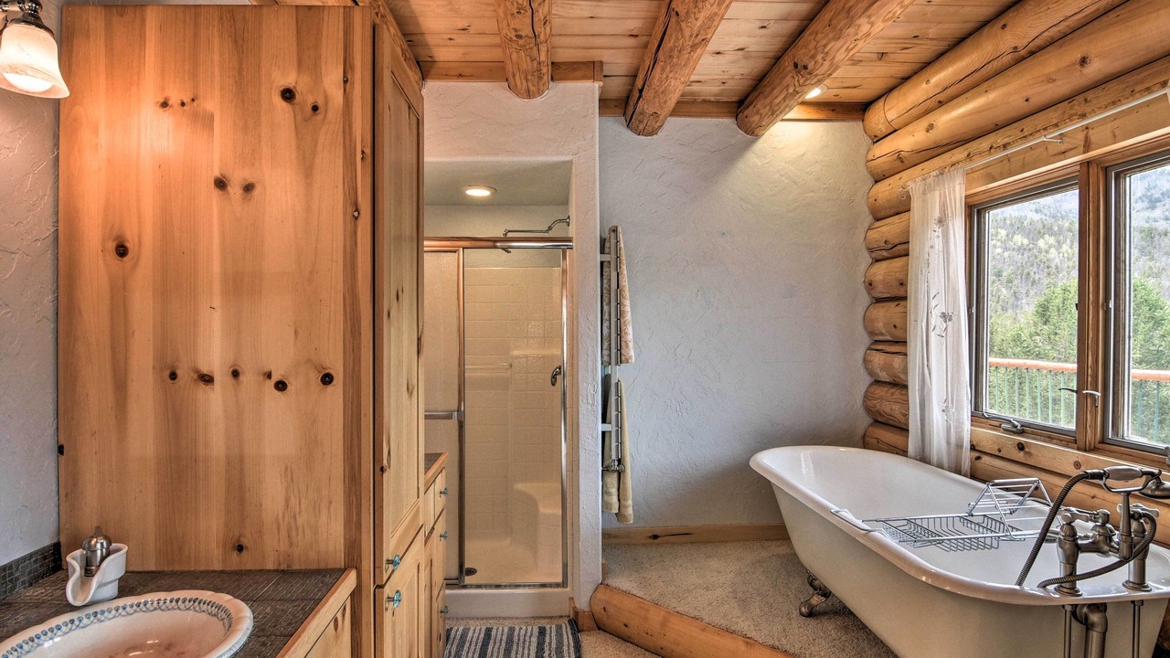 Photo of Bathroom in Villa Grove