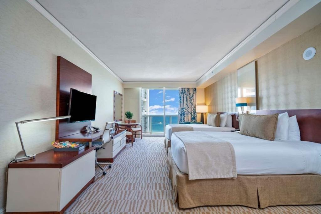 Photo of Others in Sunny Isles Beach
