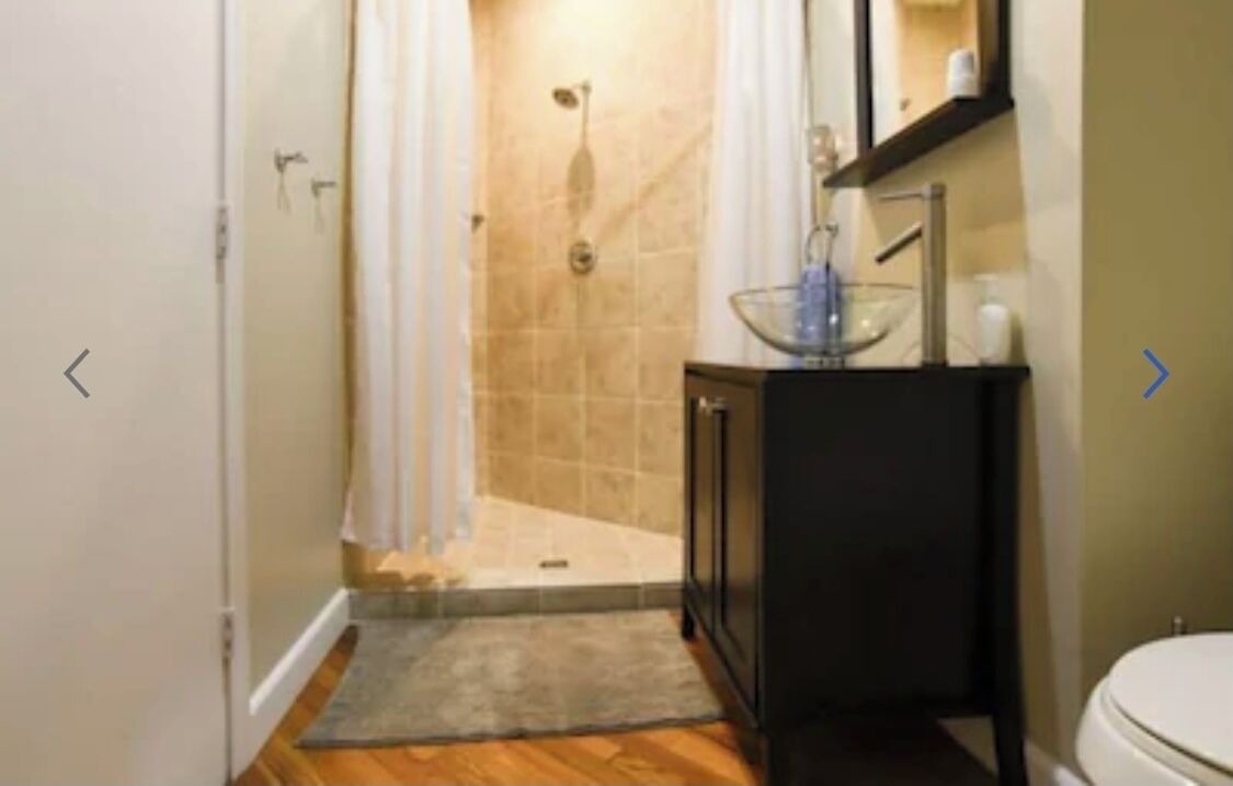 Photo of Bathroom in River Market