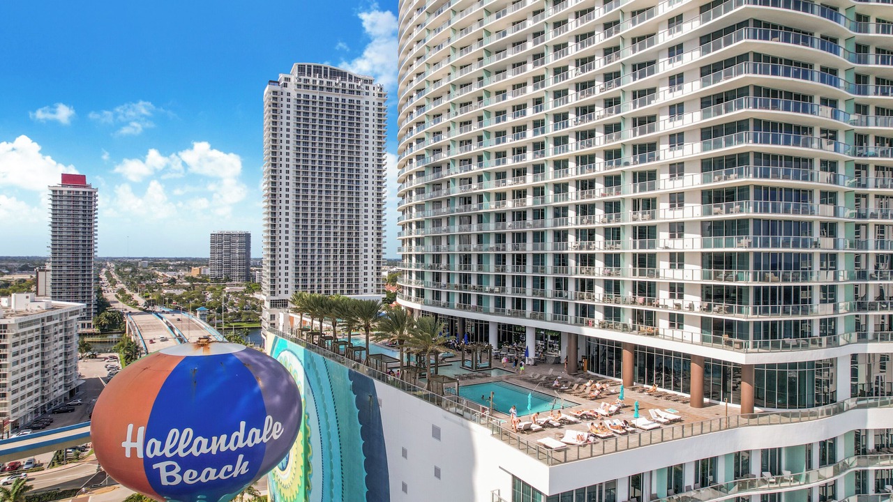 Photo of Outdoor in Hollywood South Central Beach