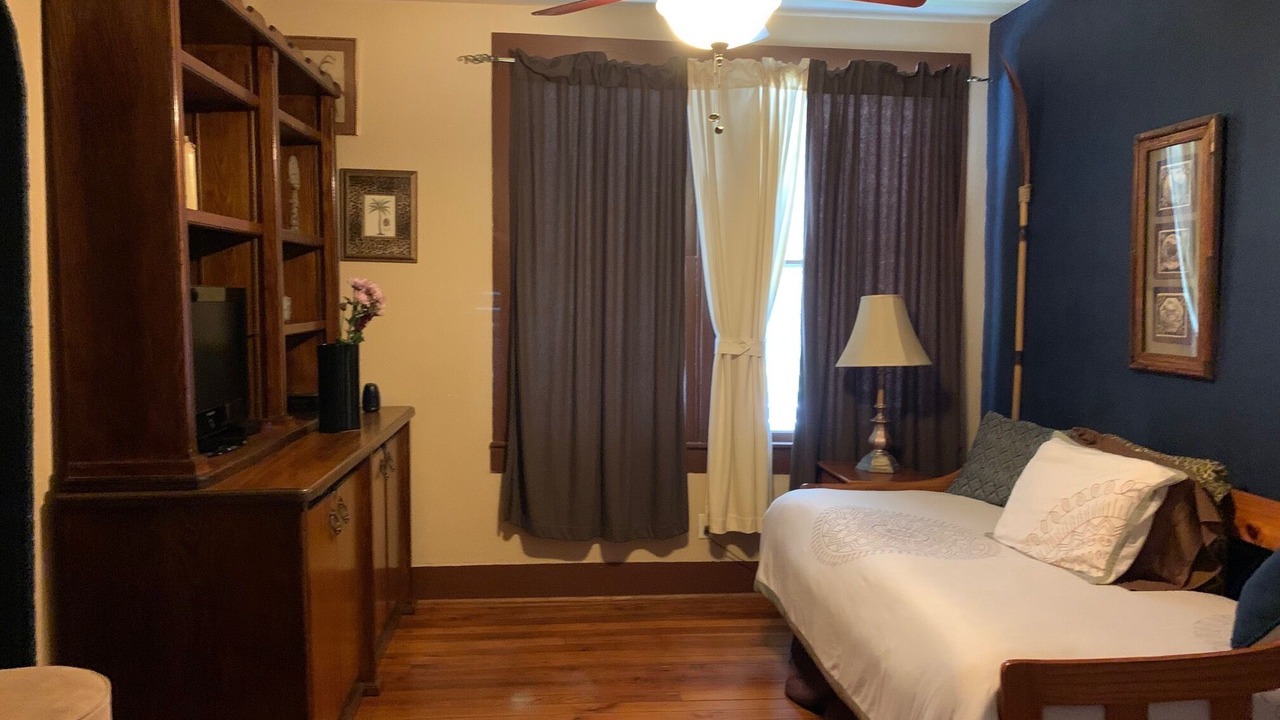 Photo of Bedroom in Galveston
