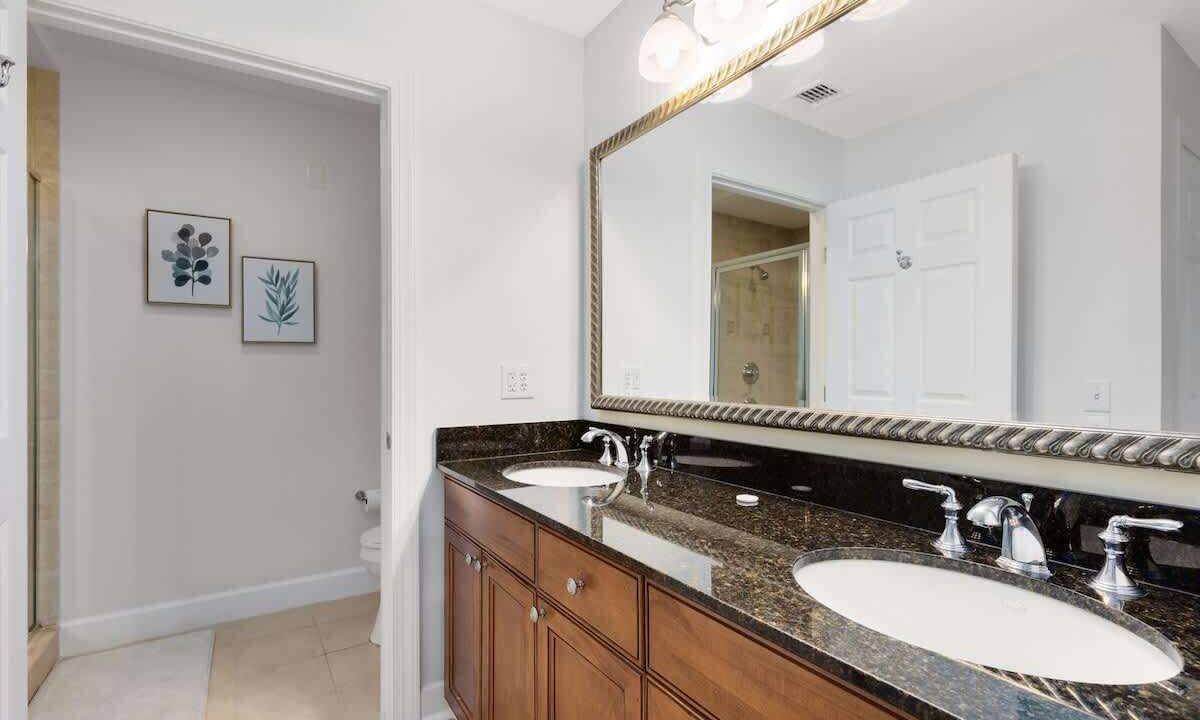 Photo of Bathroom in Reunion