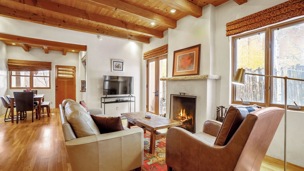 Photo of Livingroom in Downtown Santa Fe
