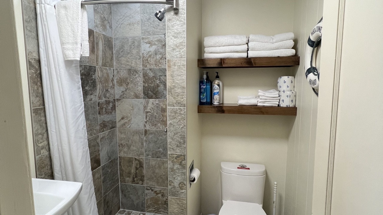 Photo of Bathroom in Branson