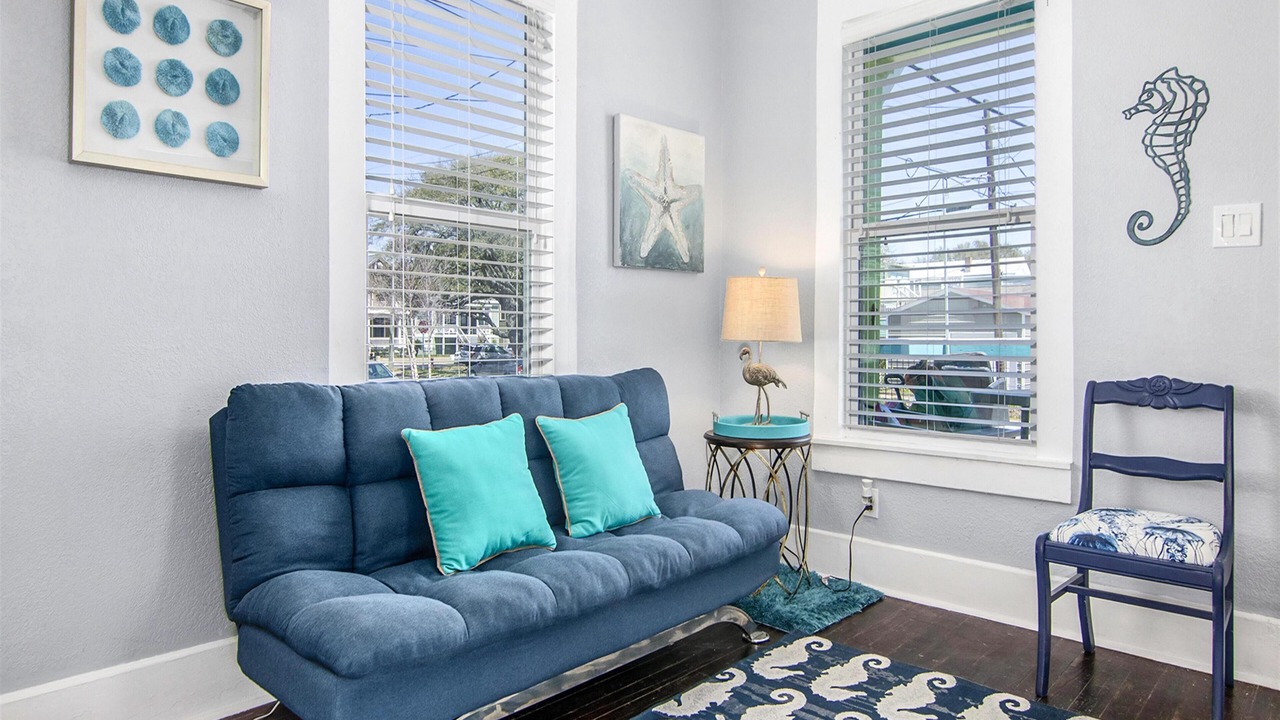 Photo of Livingroom in Galveston