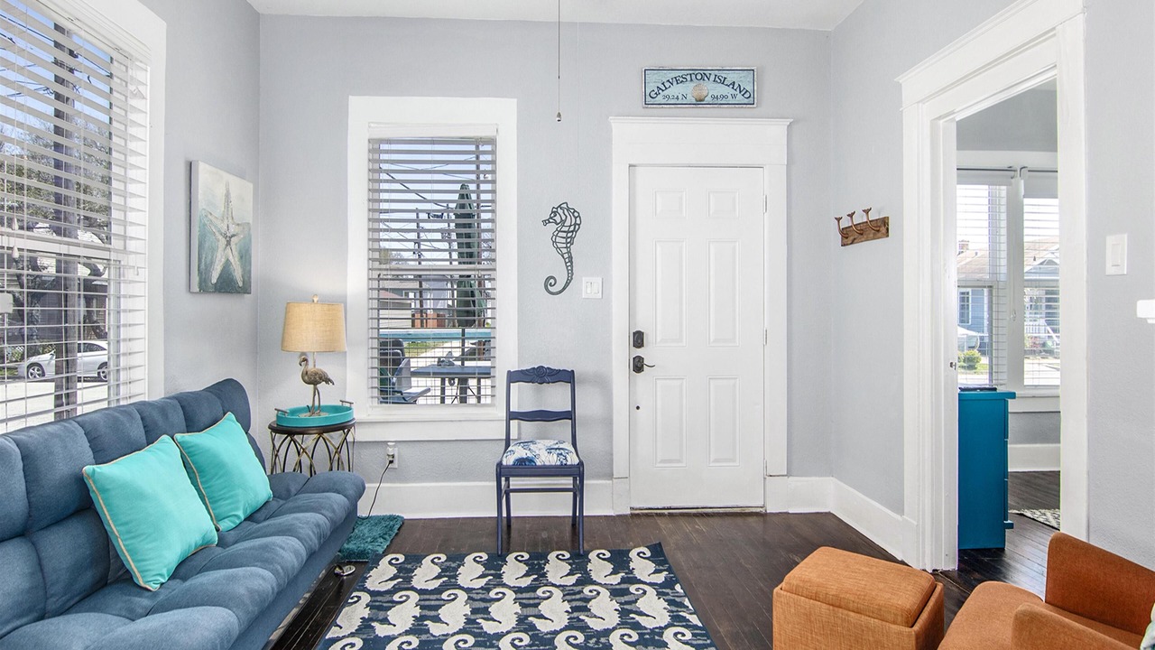 Photo of Livingroom in Galveston