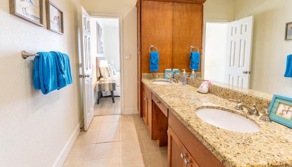Photo of Bathroom in Galveston