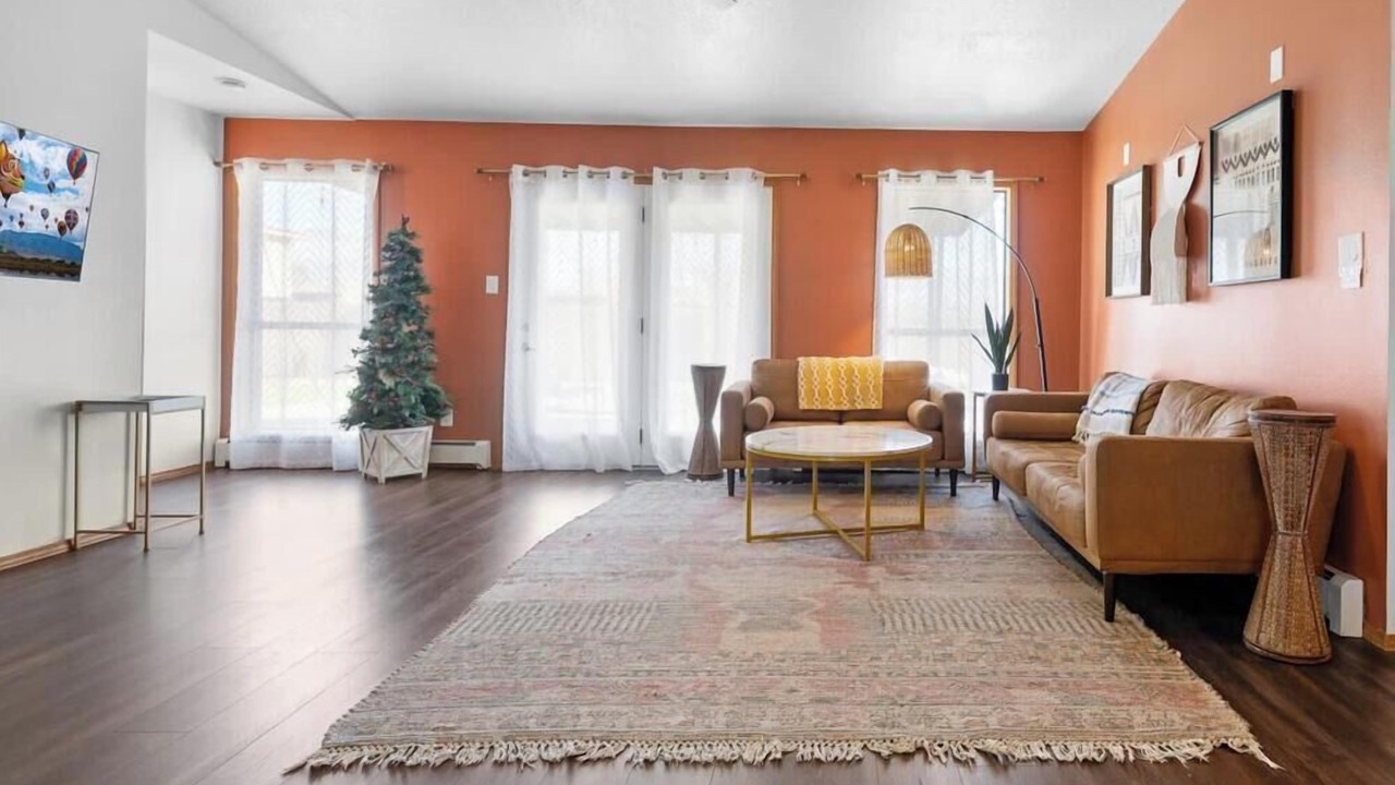 Photo of Livingroom in Alamedan Valley