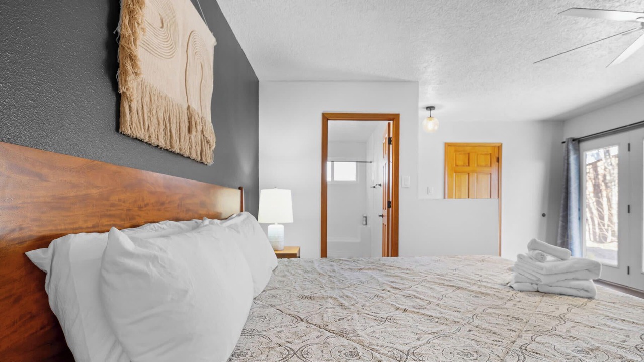 Photo of Bedroom in Alamedan Valley