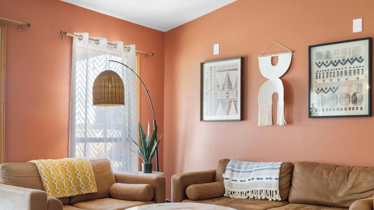 Photo of Livingroom in Alamedan Valley