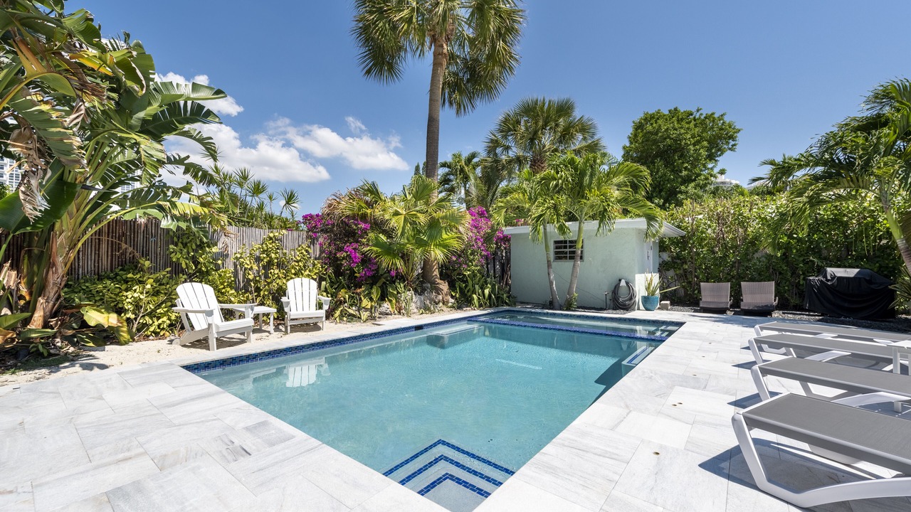 Photo of Outdoor in Lauderdale Beach