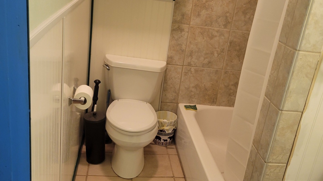 Photo of Bathroom in Truth or Consequences
