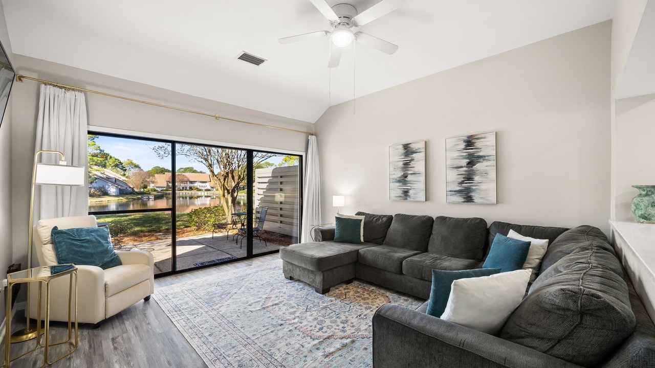 Photo of Livingroom in Sandestin