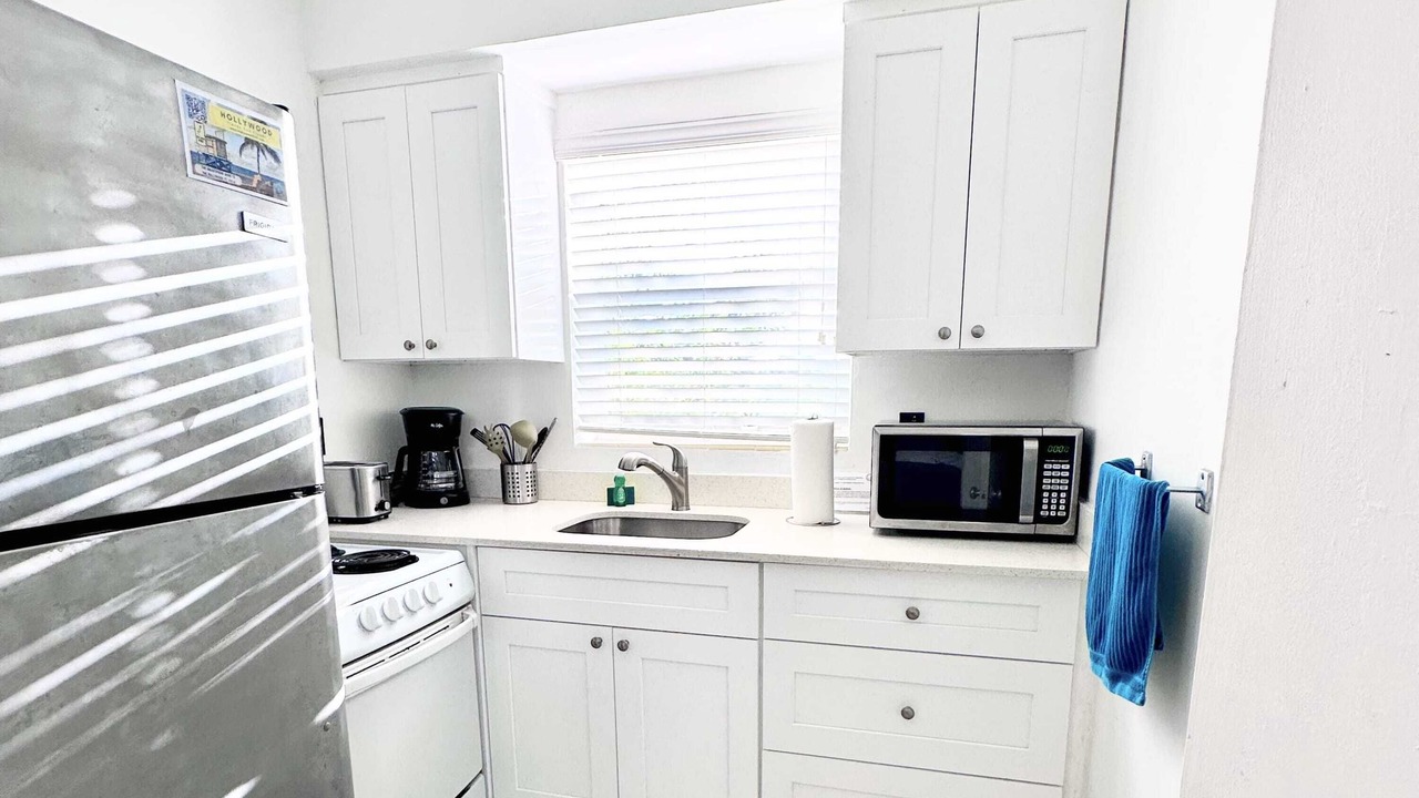 Photo of Kitchen in Hollywood South Central Beach