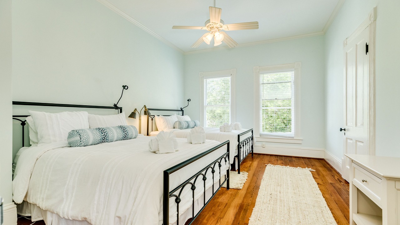 Photo of Bedroom in Galveston