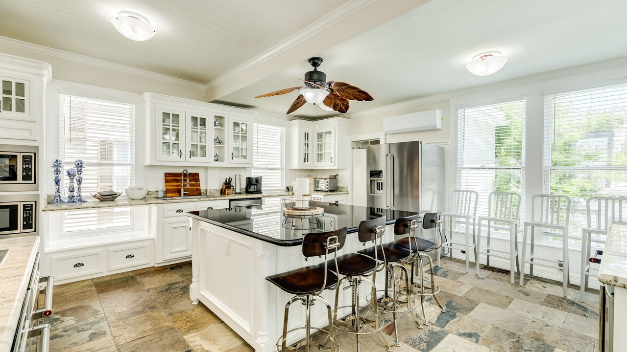 Photo of Kitchen in Galveston